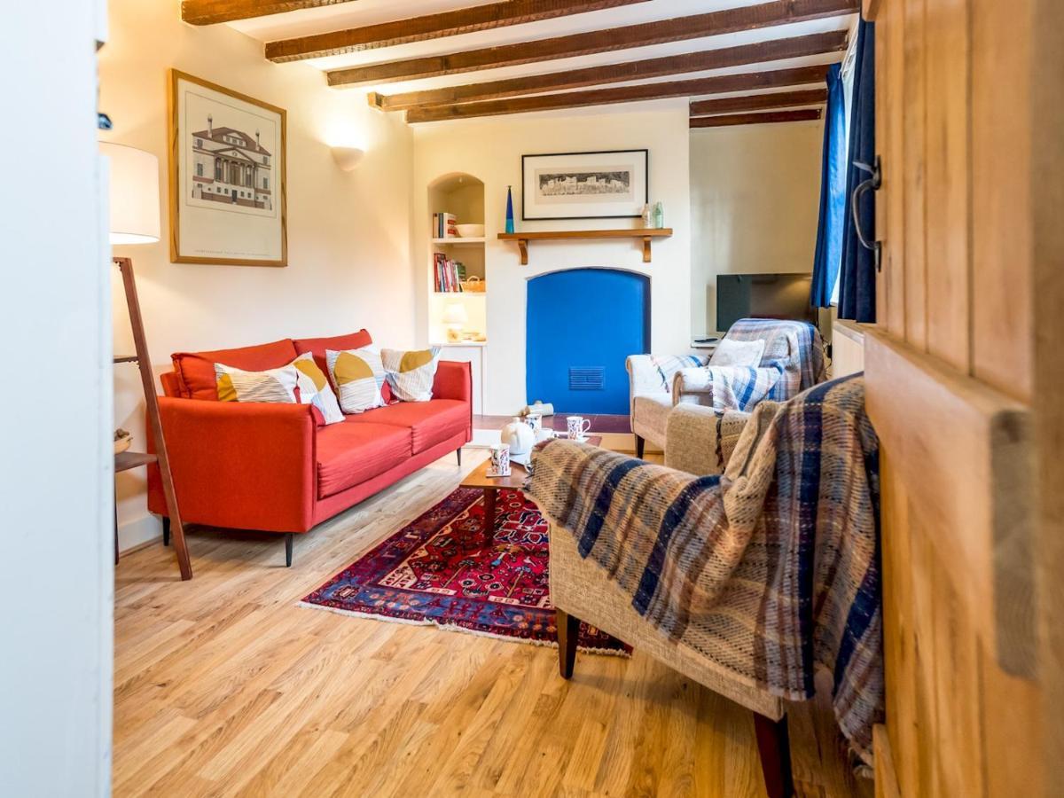 Pass The Keys Cosy 2 Bedroom Victorian Cottage Ludlow Dış mekan fotoğraf