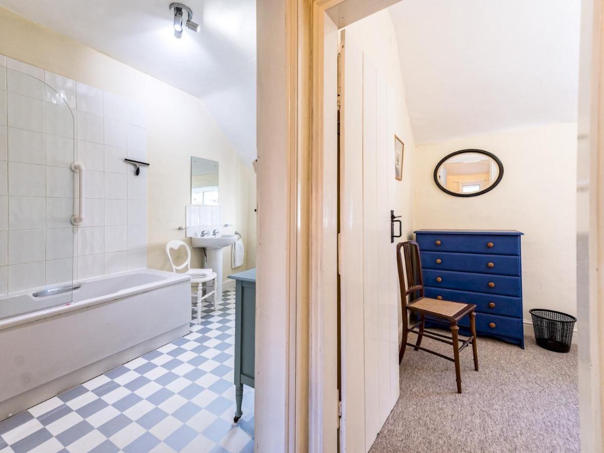 Pass The Keys Cosy 2 Bedroom Victorian Cottage Ludlow Dış mekan fotoğraf