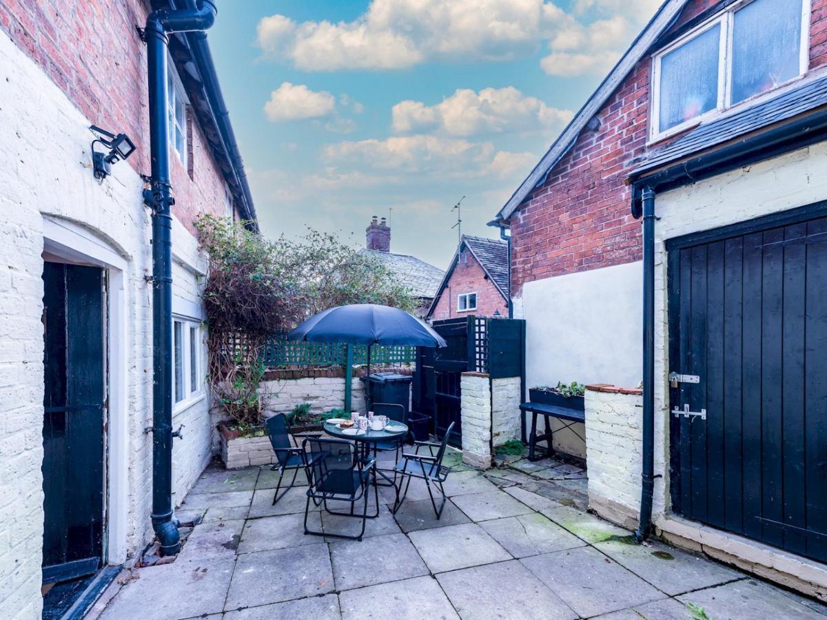 Pass The Keys Cosy 2 Bedroom Victorian Cottage Ludlow Dış mekan fotoğraf